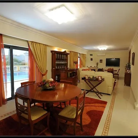 Sesmarias Lux - Luxury With Private Swimming Pool, Sea-views And Ac Villa